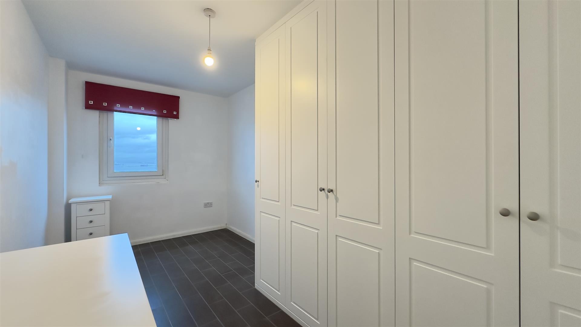 Image of Apartment - 2 Bedrooms - 1 Bathrooms for Sale in Bay View Terraces-Gibraltar, Image 4